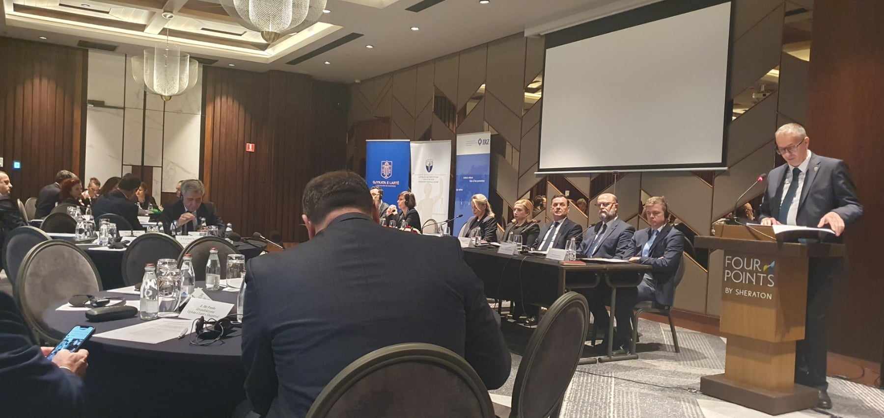 Po mbahet Konferenca e përbashkët e Gjykatës Supreme dhe Gjykatës Kushtetuese të Kosovës me gjykatat homologe nga Shqipëria