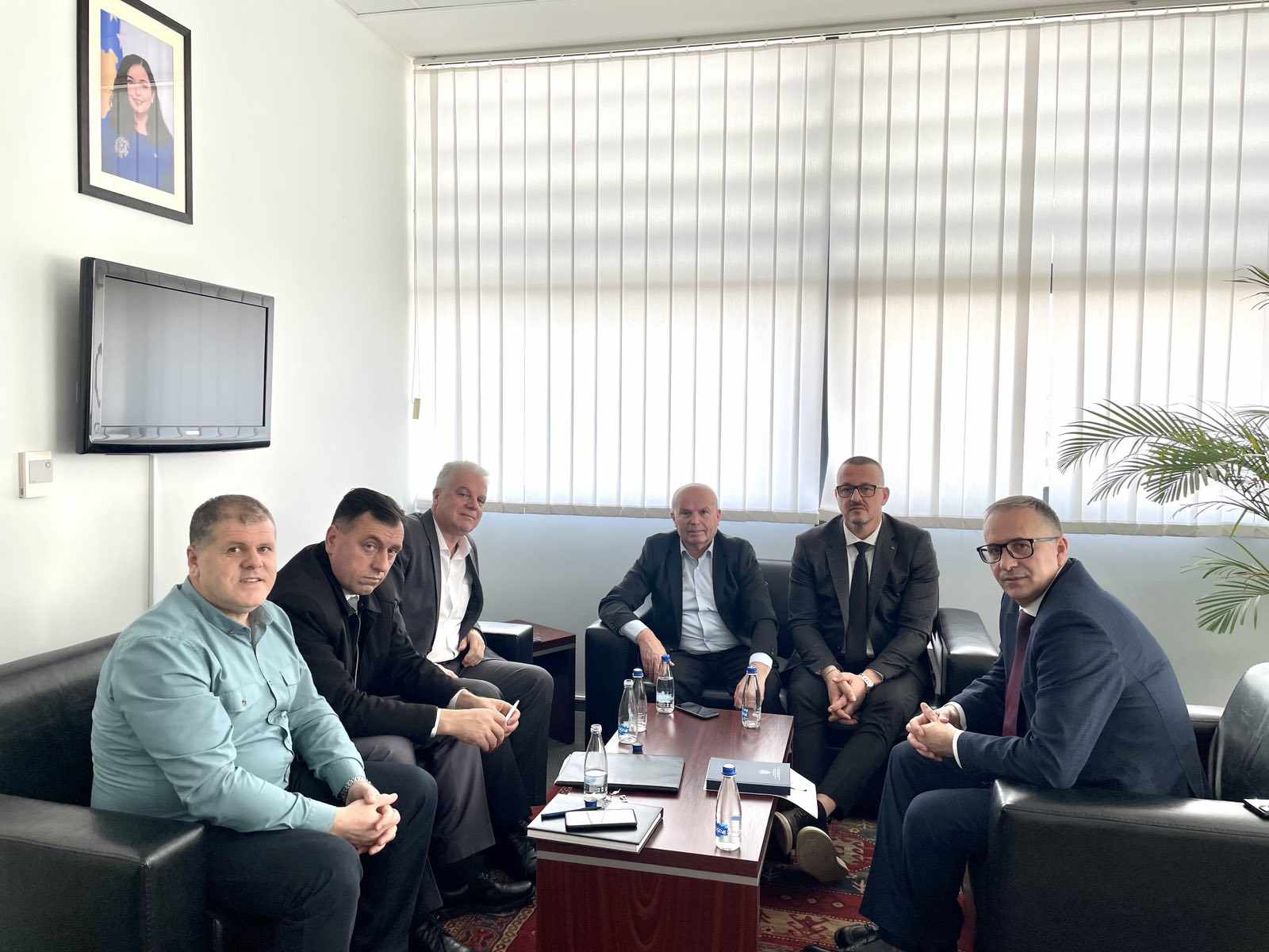 Kryetari Rexhepi takoi përfaqësues të Policisë së Kosovës